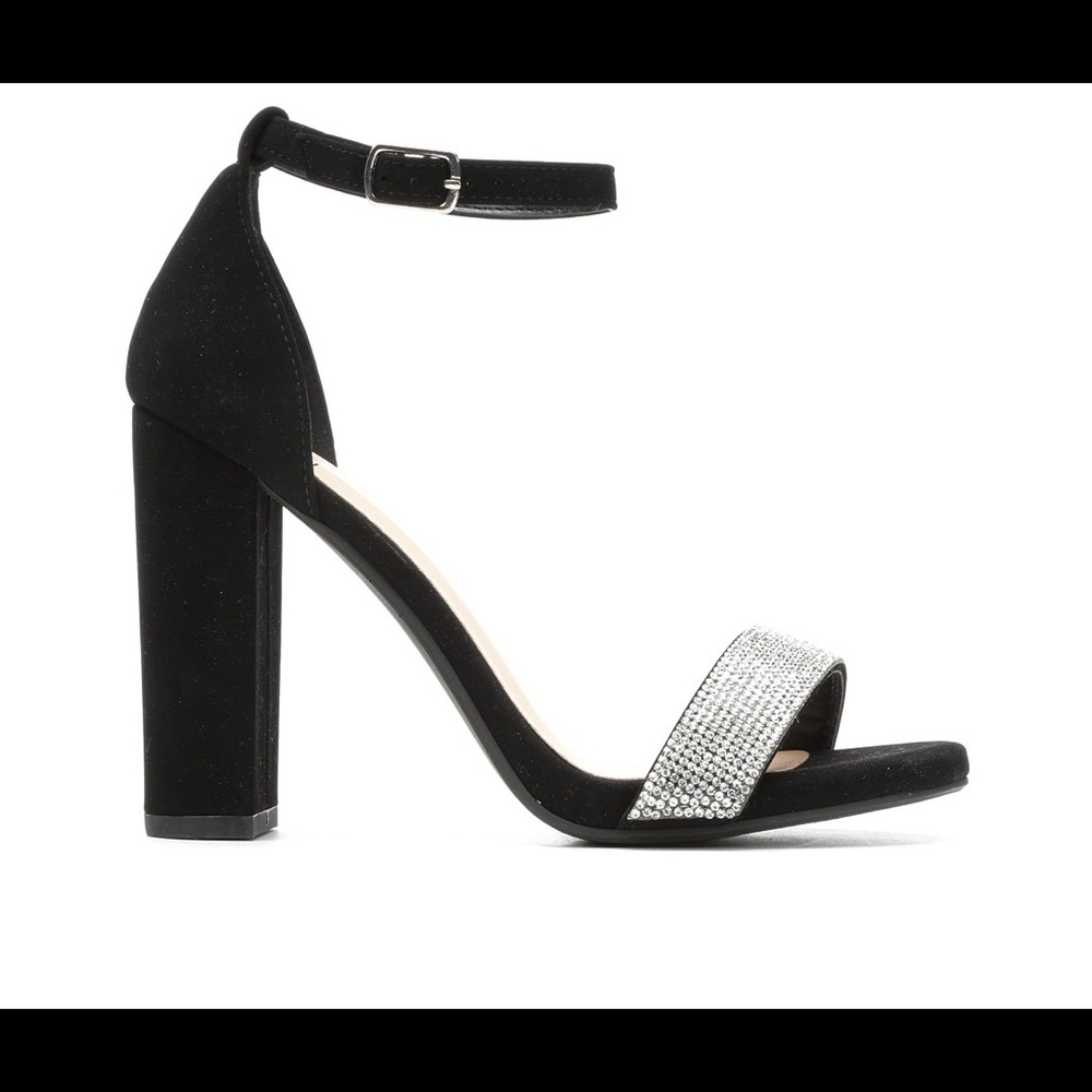 Size 10 block heels.